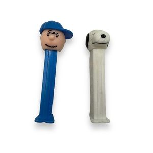 Vintage Pez Dispensers Peanuts Charlie Brown Snoopy Lot Of 2 1990s